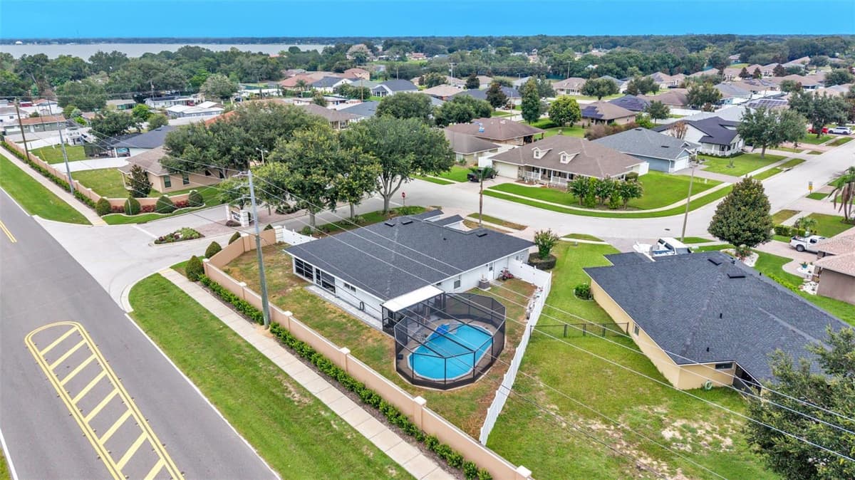 104 BENTLEY OAKS BOULEVARD — photo 47 of 47