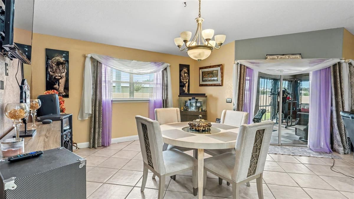 104 BENTLEY OAKS BOULEVARD — photo 26 of 47