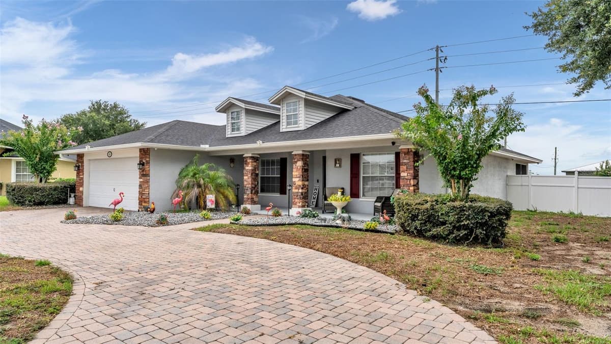 104 BENTLEY OAKS BOULEVARD — photo 4 of 47