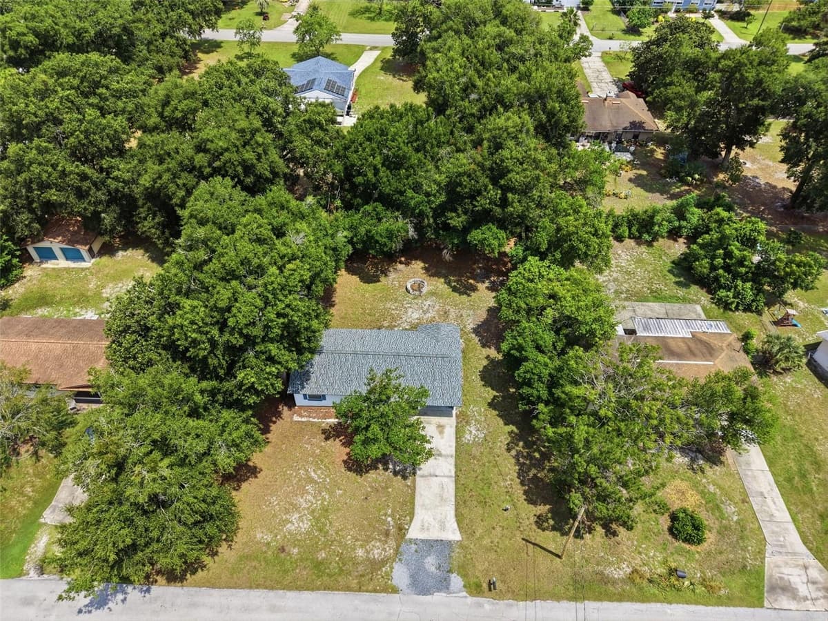 44 VOLUSIA DRIVE — photo 31 of 34