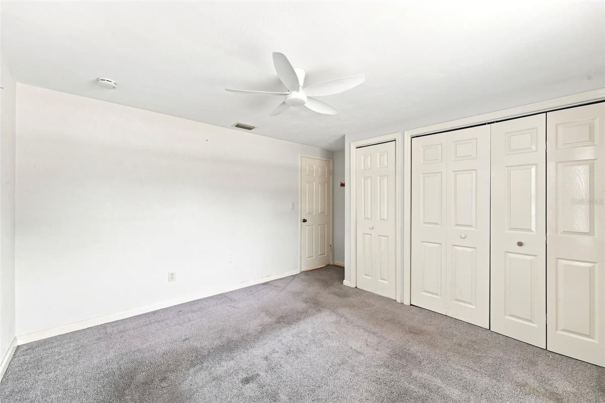 44 VOLUSIA DRIVE — photo 19 of 34
