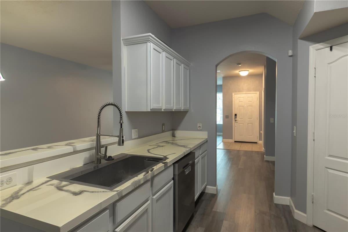 2431 GRASMERE VIEW PARKWAY — photo 14 of 43