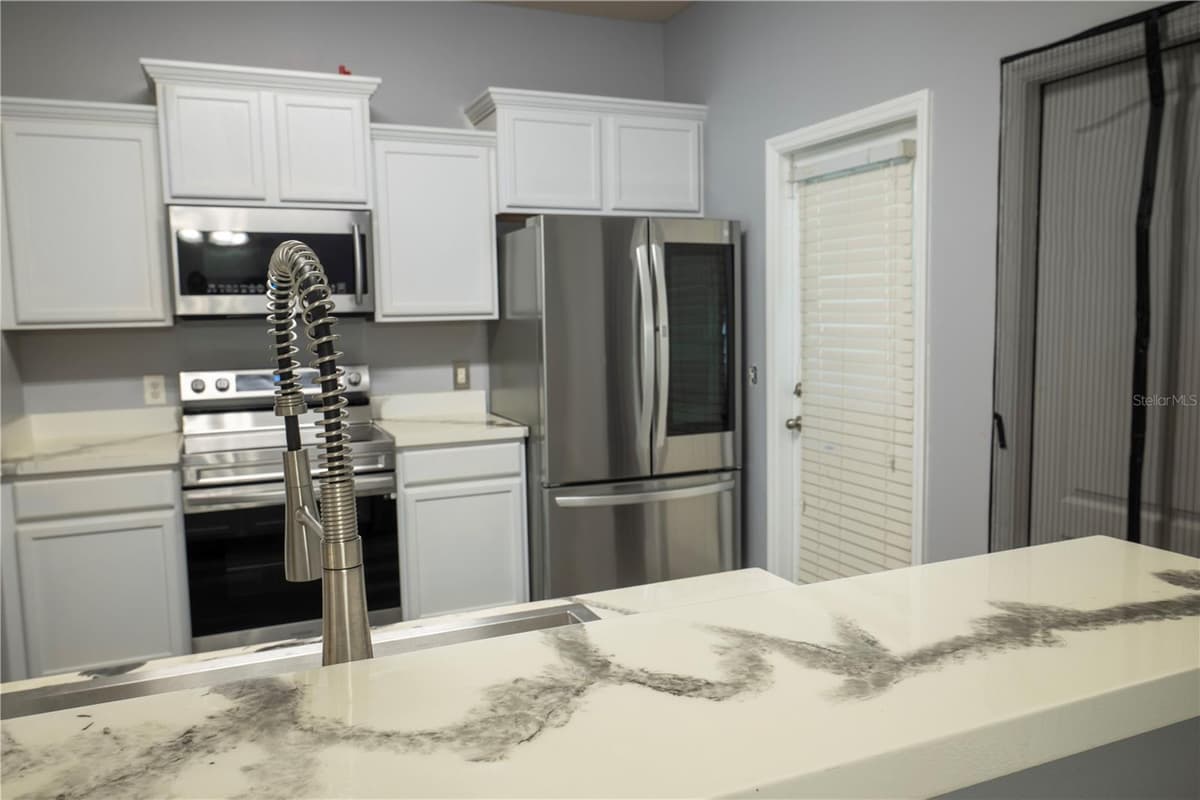 2431 GRASMERE VIEW PARKWAY — photo 10 of 43