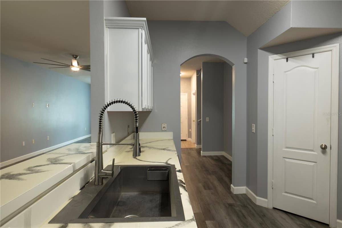 2431 GRASMERE VIEW PARKWAY — photo 13 of 43