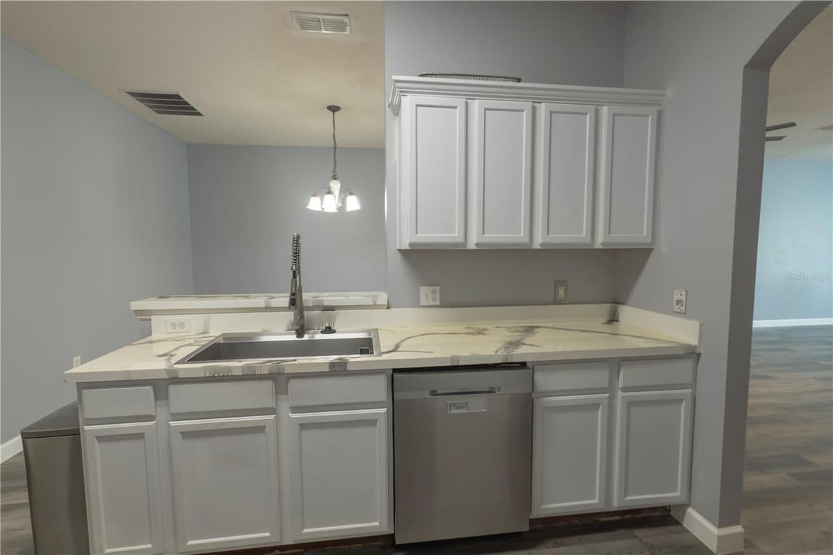 2431 GRASMERE VIEW PARKWAY — photo 15 of 43