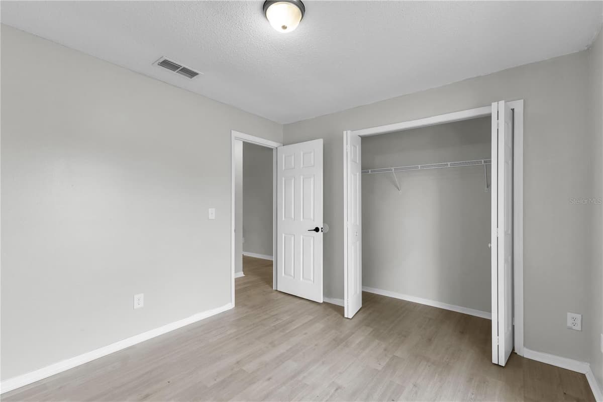2752 JULIET DRIVE — photo 24 of 41