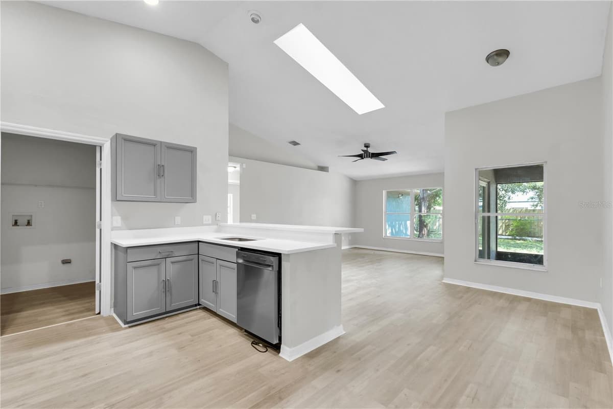 2752 JULIET DRIVE — photo 14 of 41