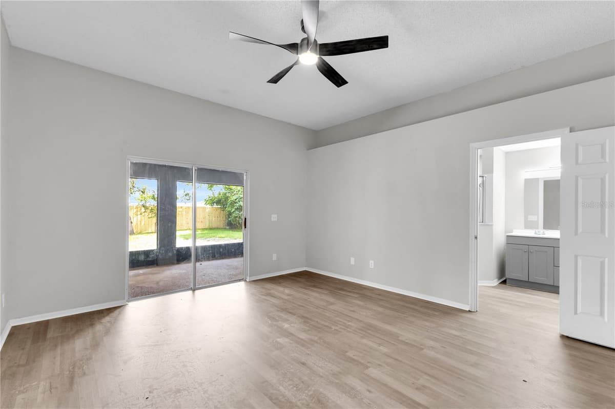 2752 JULIET DRIVE — photo 15 of 41