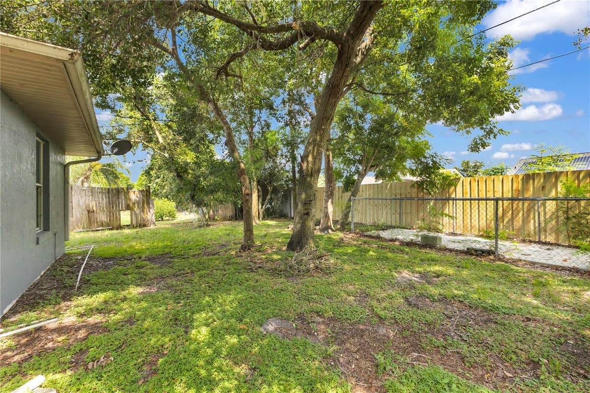 2752 JULIET DRIVE — photo 32 of 41
