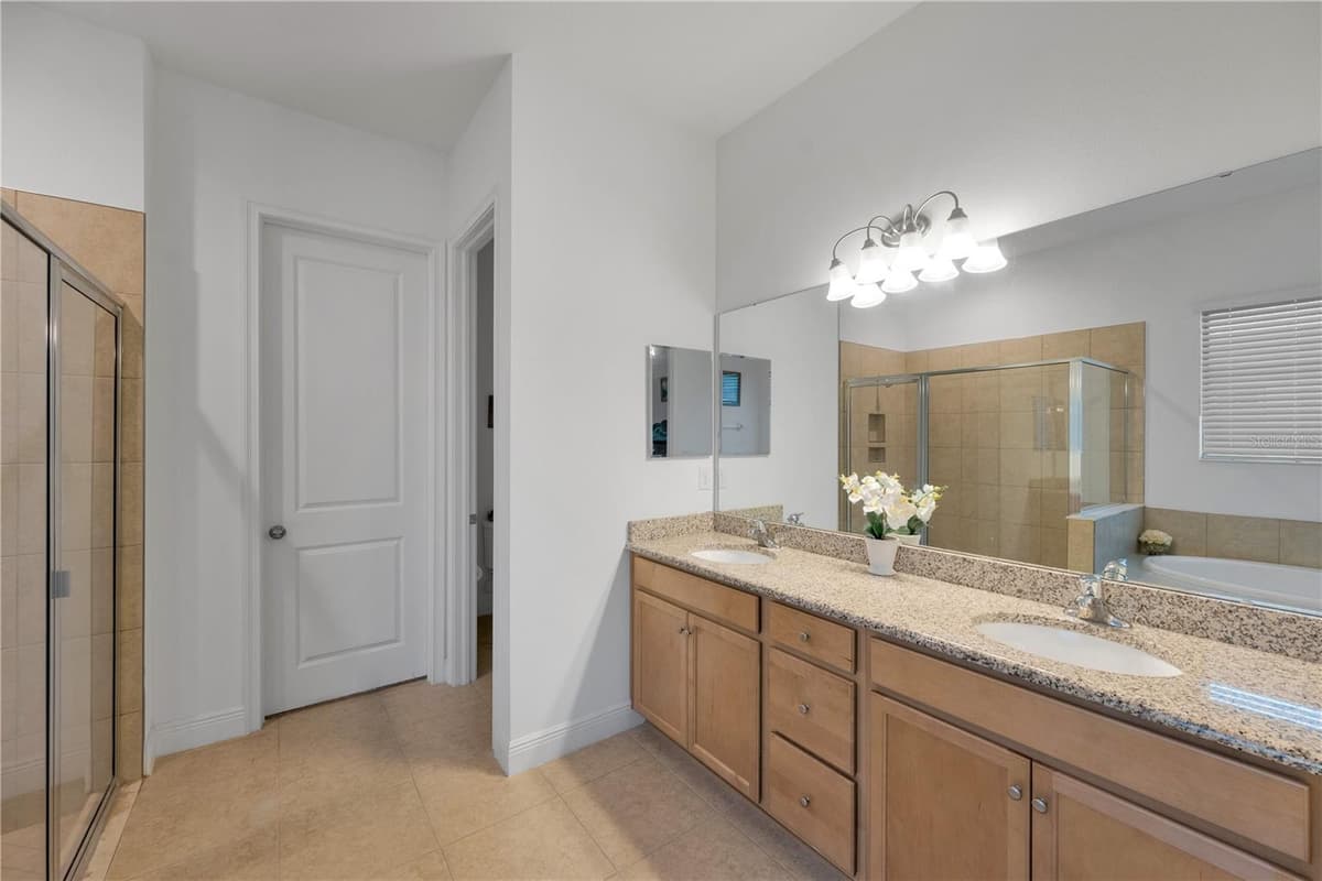 3908 GAVIOTA DRIVE — photo 15 of 47