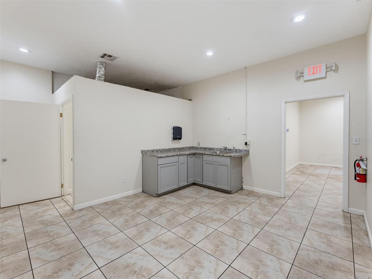 3347 7TH STREET — photo 30 of 62