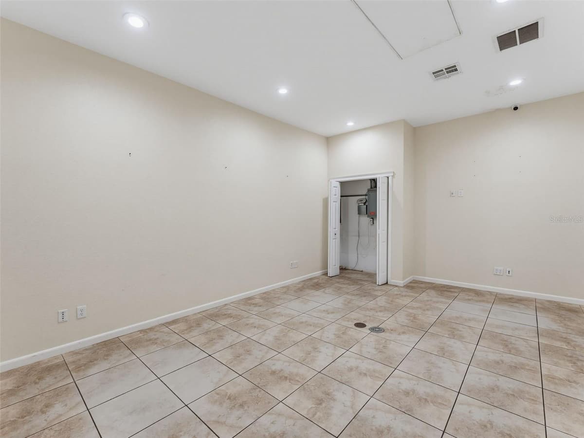 3347 7TH STREET — photo 33 of 62