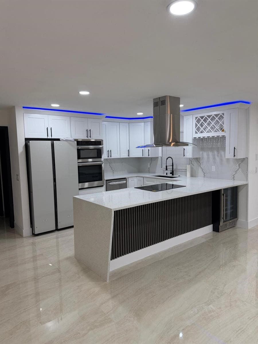 5136 NADINE STREET — photo 11 of 51