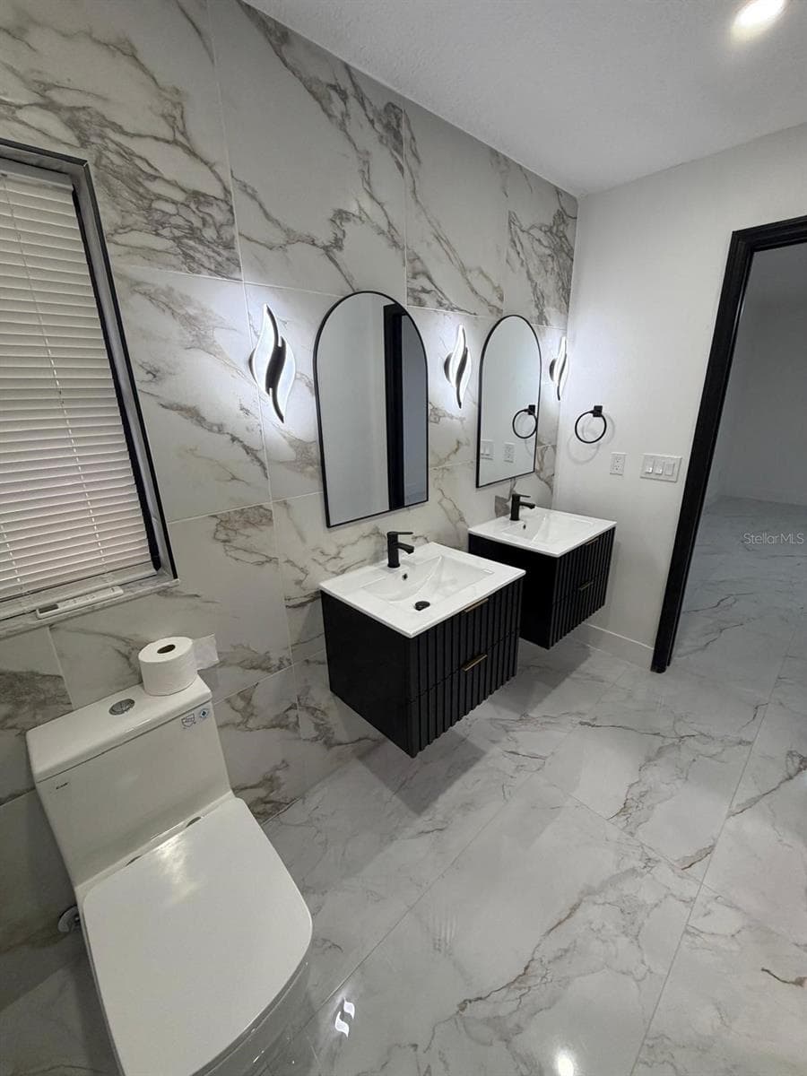 5136 NADINE STREET — photo 15 of 51