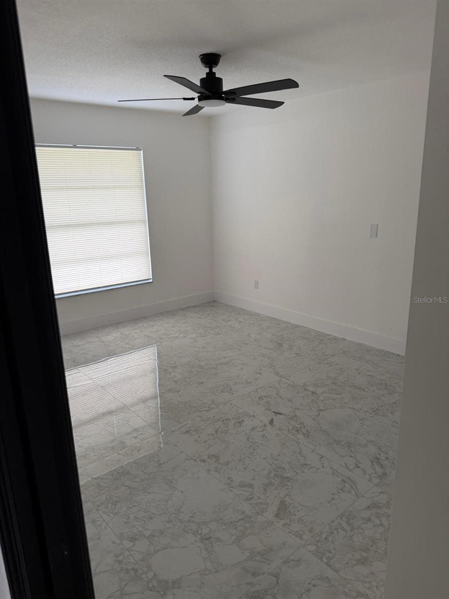 5136 NADINE STREET — photo 28 of 51