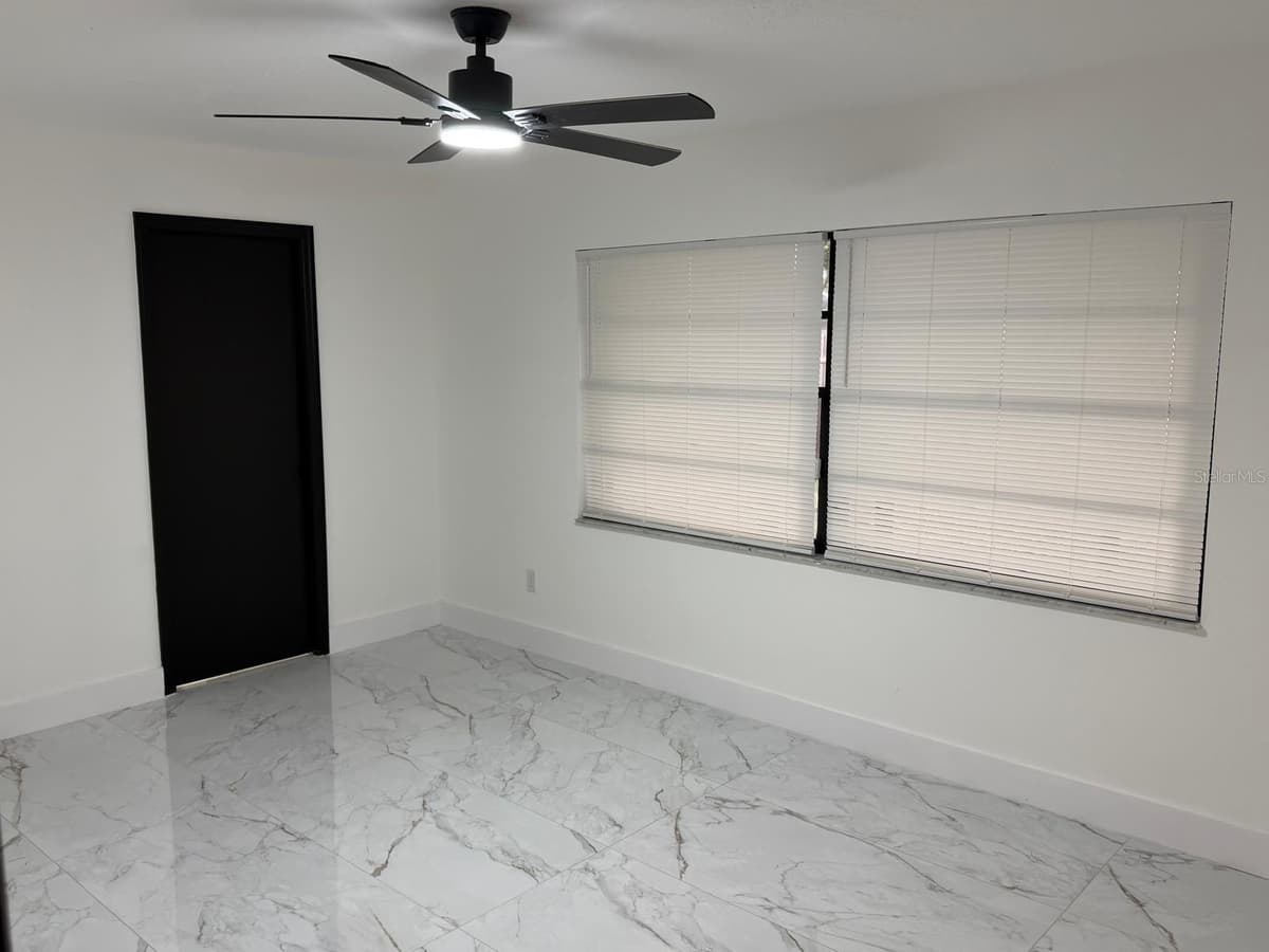 5136 NADINE STREET — photo 21 of 51