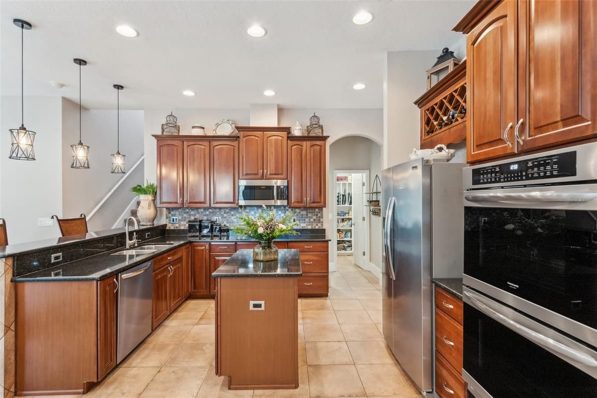 11519 BELLE HAVEN DRIVE — photo 24 of 68