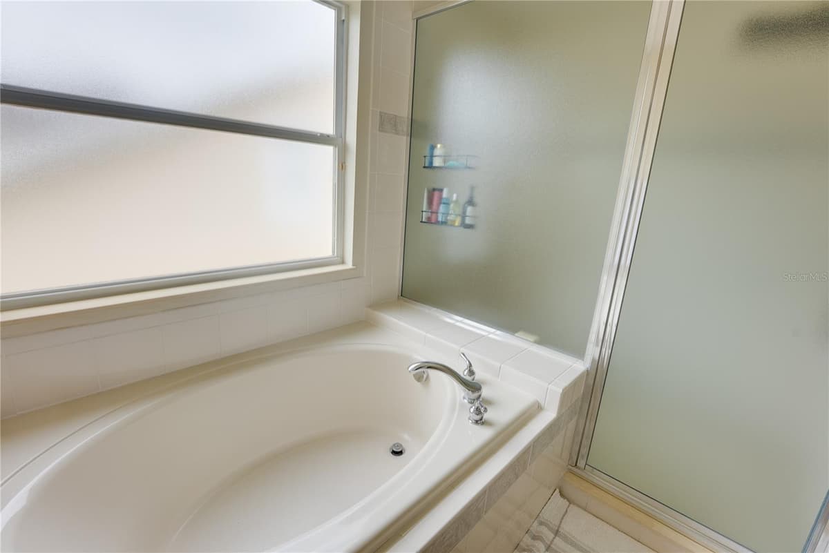 644 AUTUMN OAKS LOOP — photo 33 of 41