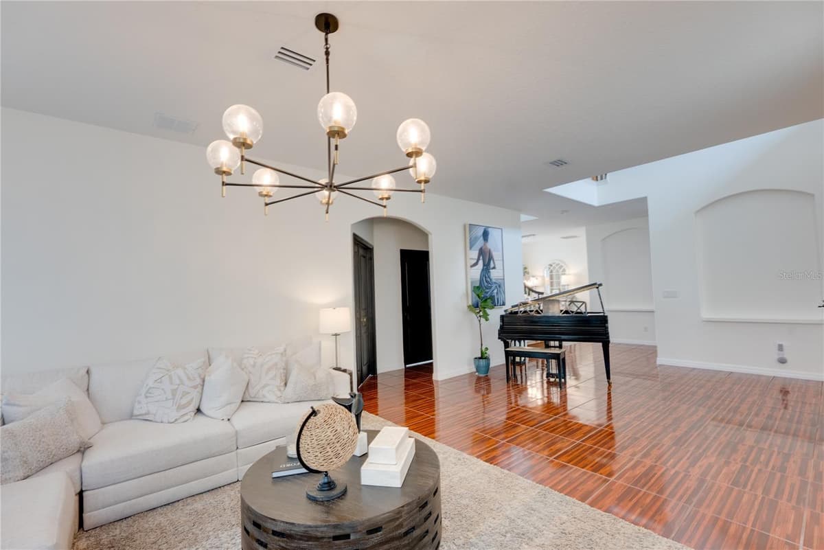 644 AUTUMN OAKS LOOP — photo 12 of 41