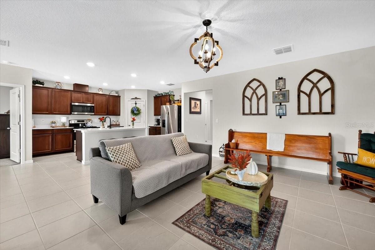 5461 KEATON SPRINGS DRIVE — photo 8 of 42