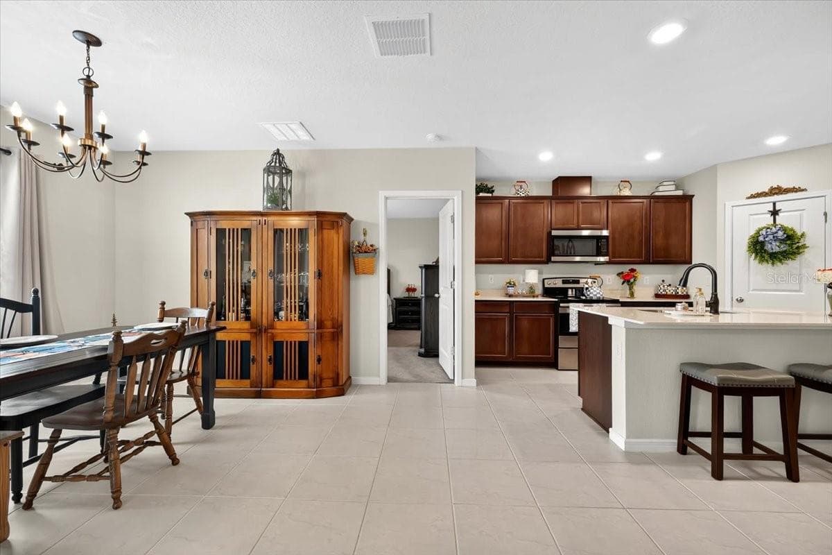 5461 KEATON SPRINGS DRIVE — photo 16 of 42