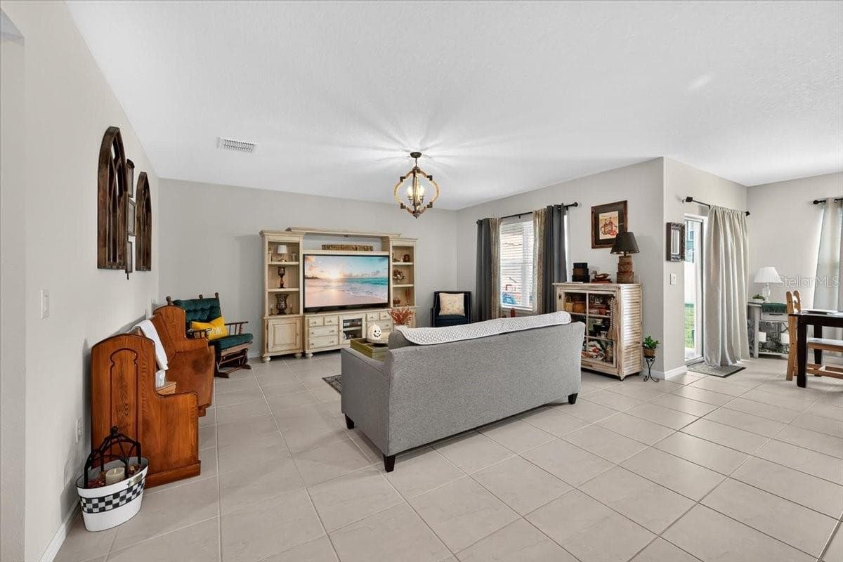 5461 KEATON SPRINGS DRIVE — photo 13 of 42