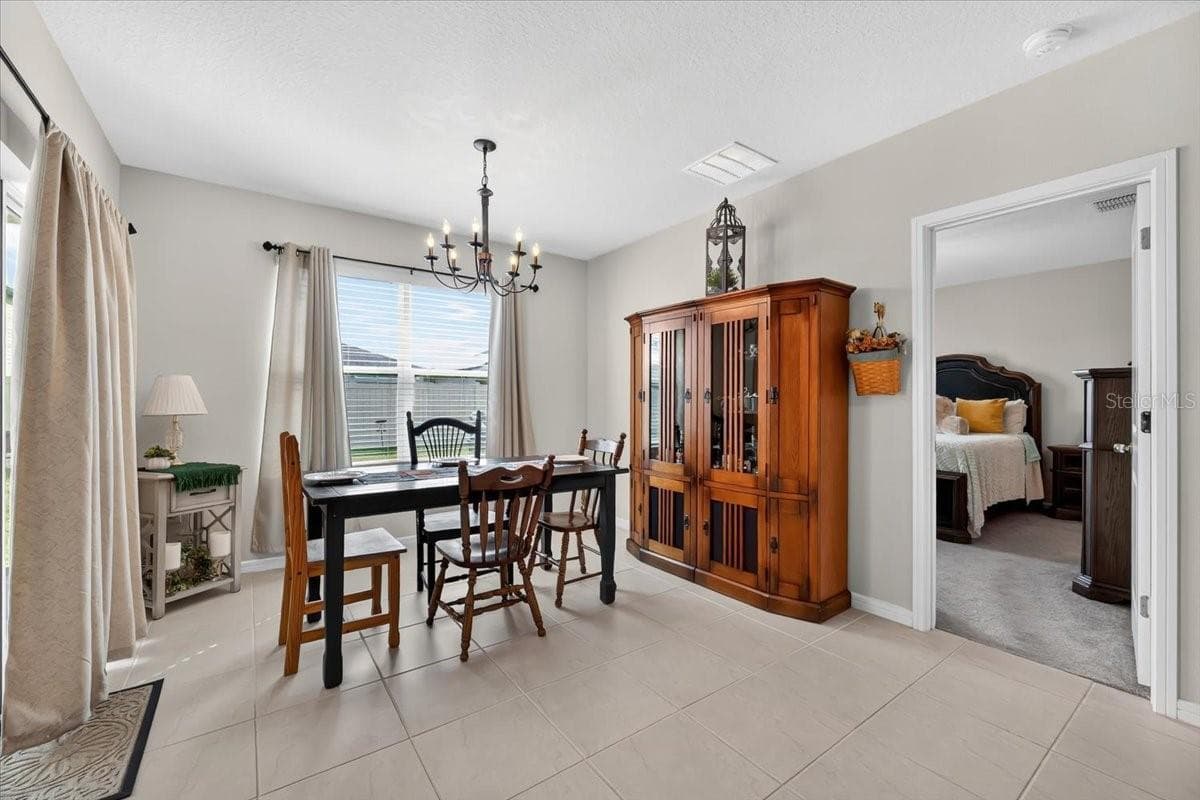 5461 KEATON SPRINGS DRIVE — photo 15 of 42