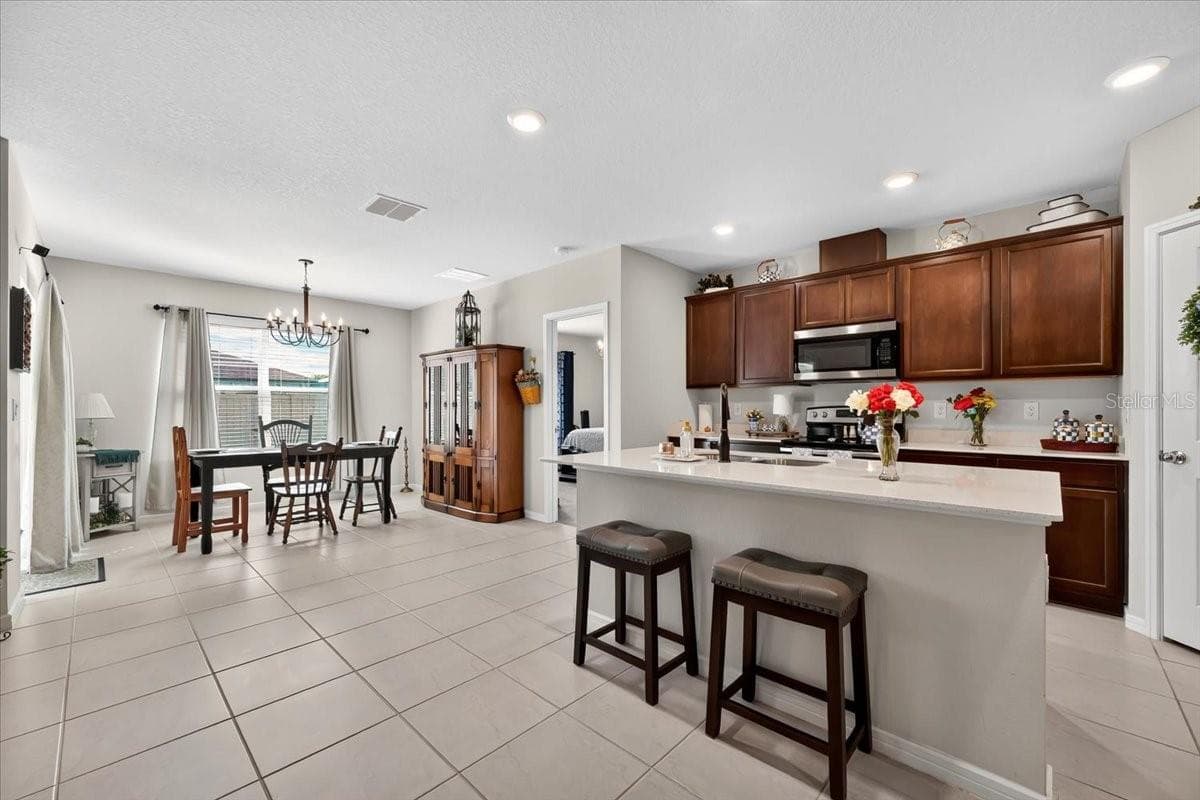5461 KEATON SPRINGS DRIVE — photo 10 of 42