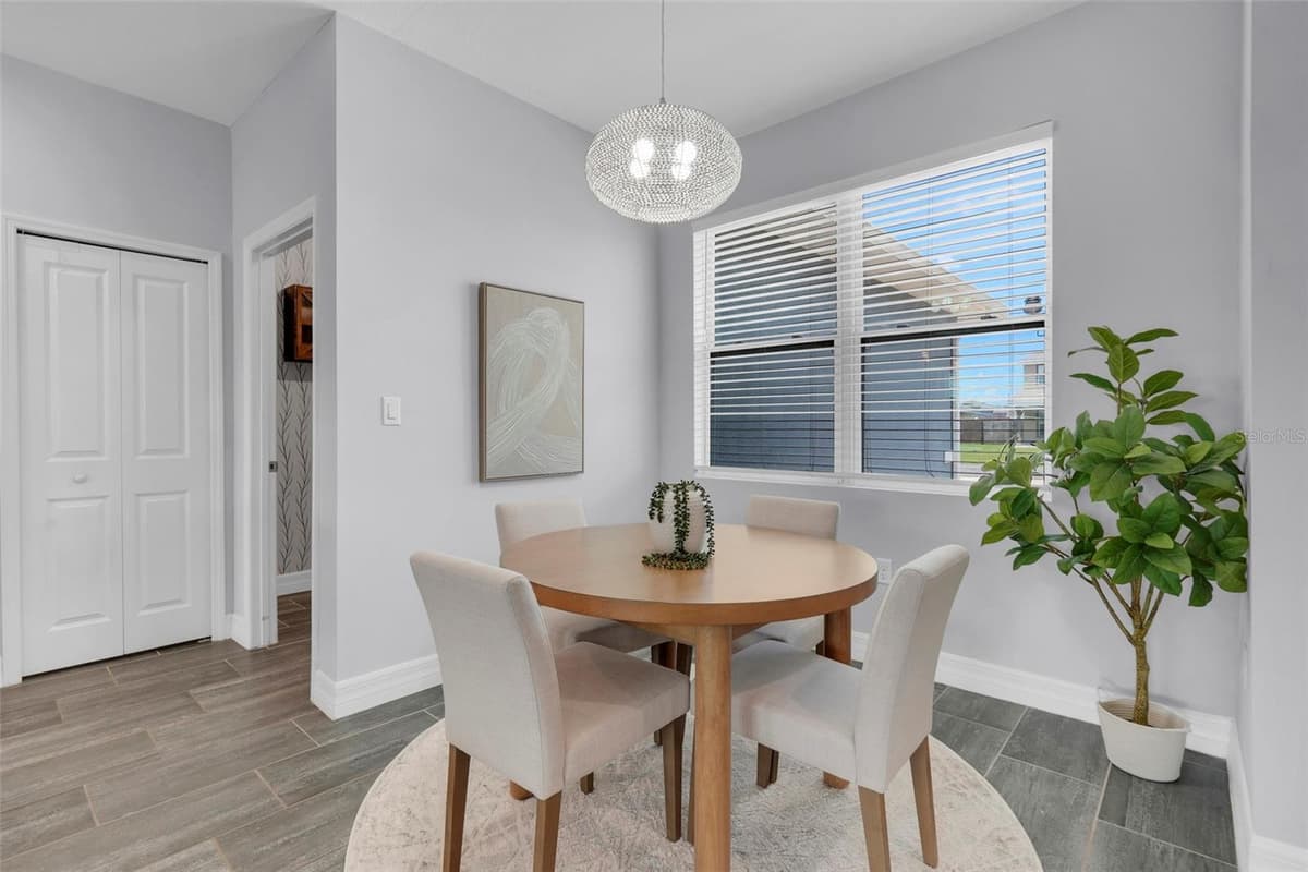 1109 PLATTE LANE — photo 4 of 32