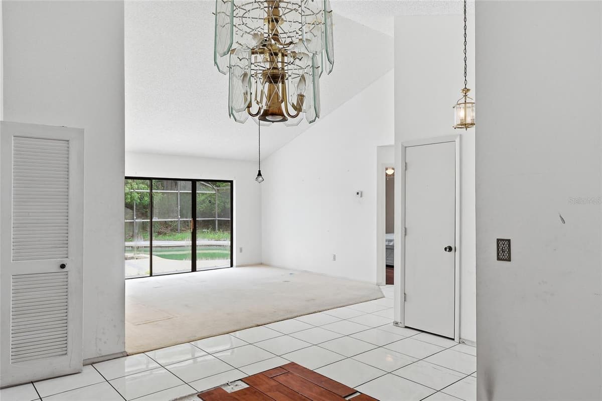 2939 DANFORTH DRIVE — photo 7 of 25