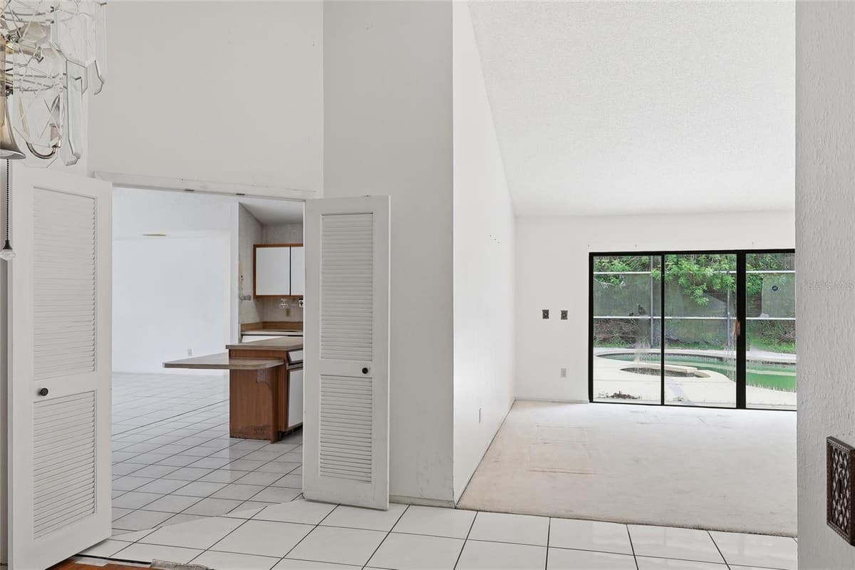 2939 DANFORTH DRIVE — photo 20 of 25