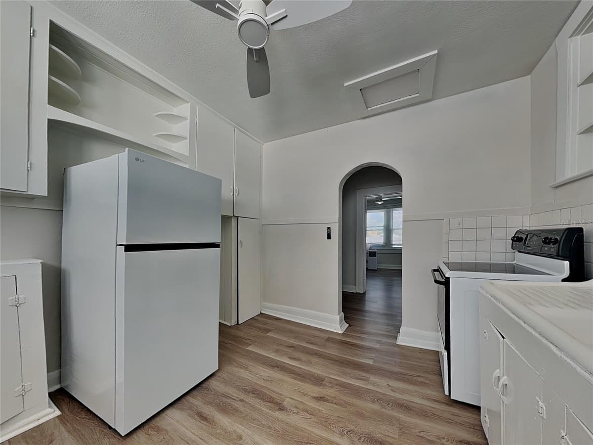 2904 CHESTNUT STREET — photo 20 of 25