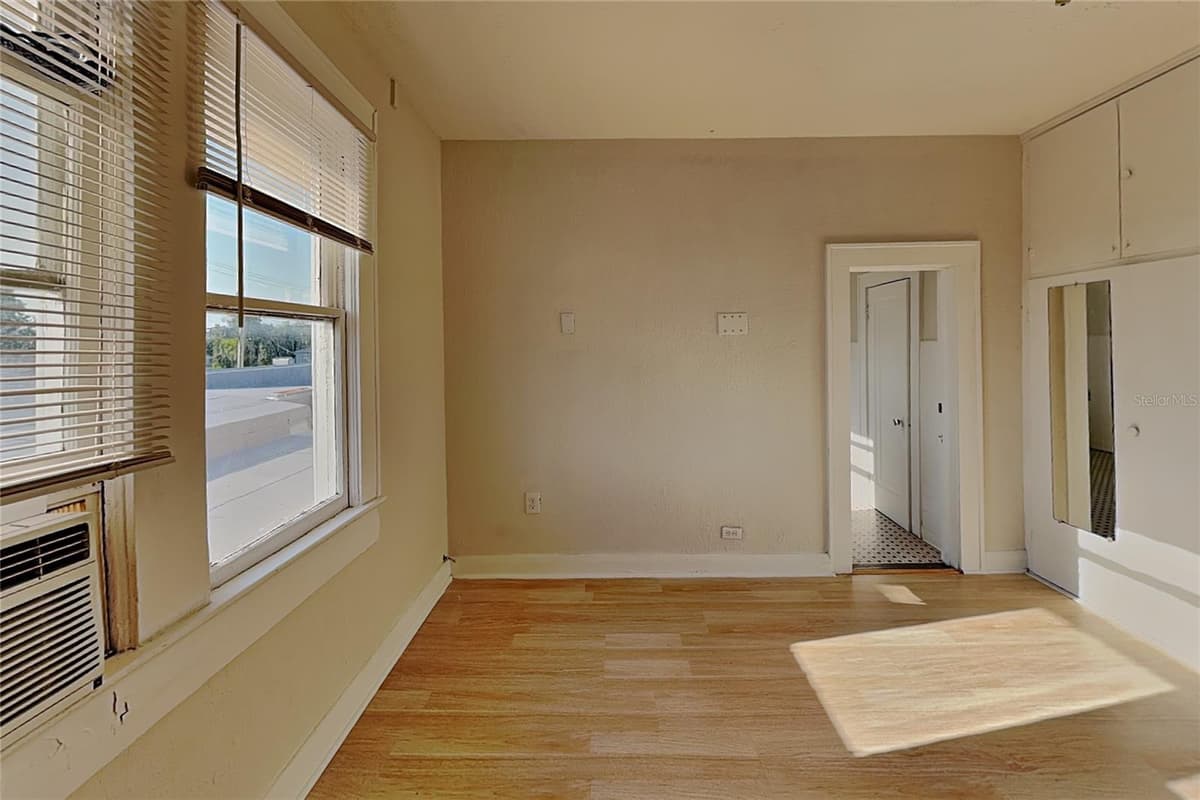 2904 CHESTNUT STREET — photo 8 of 25
