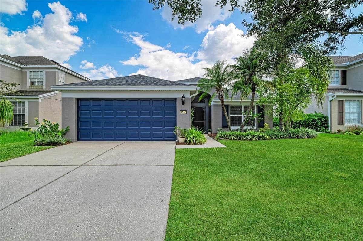 9947 52ND STREET — photo 3 of 44
