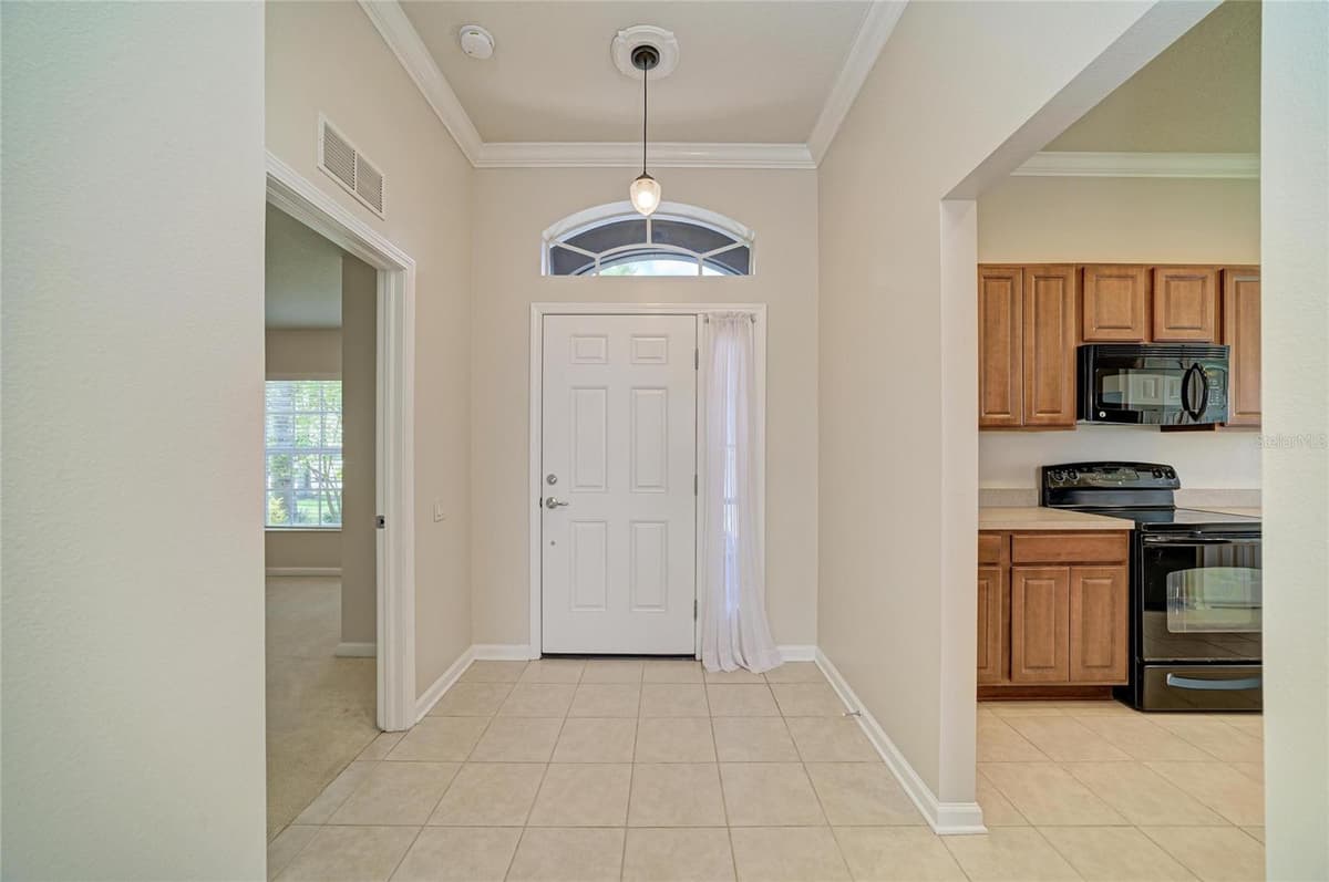 9947 52ND STREET — photo 5 of 44