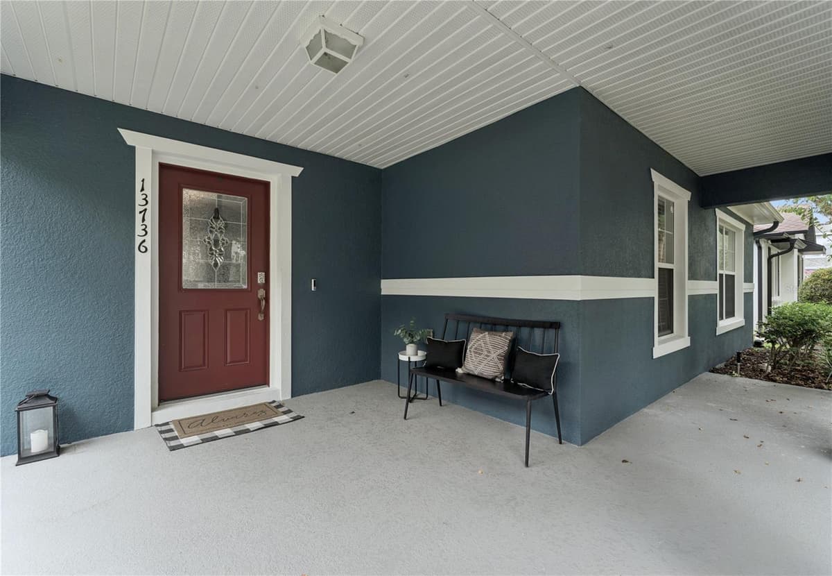 13736 PHOENIX DRIVE — photo 3 of 36