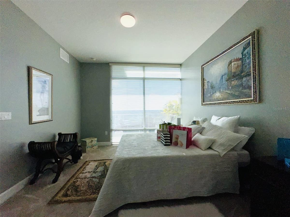 101 EOLA DRIVE — photo 30 of 88