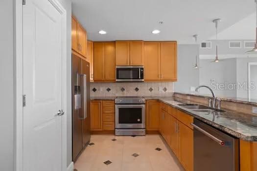 101 EOLA DRIVE — photo 4 of 88