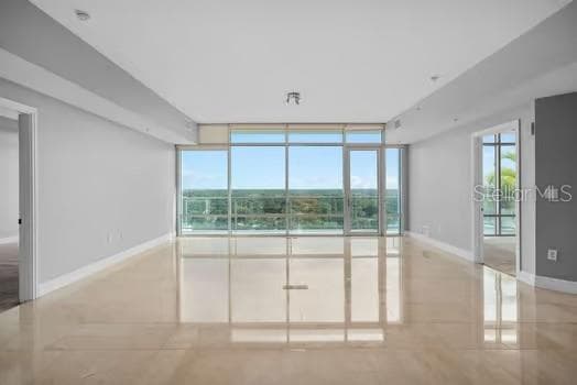 101 EOLA DRIVE — photo 6 of 88