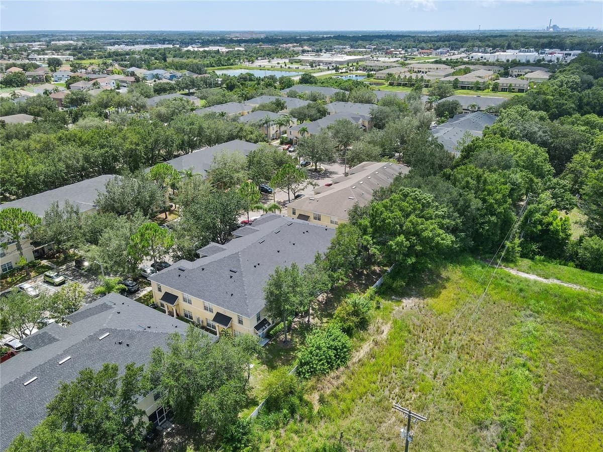 10932 BRICKSIDE COURT — photo 31 of 37
