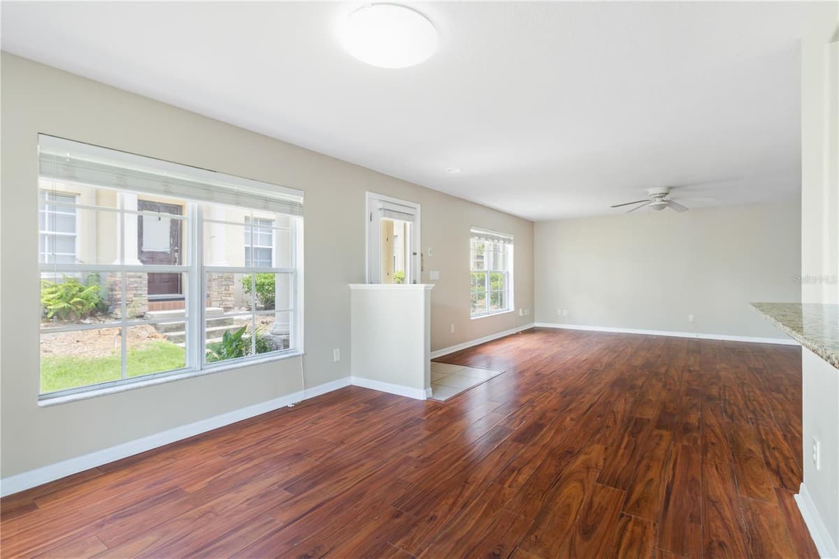 10932 BRICKSIDE COURT — photo 4 of 37