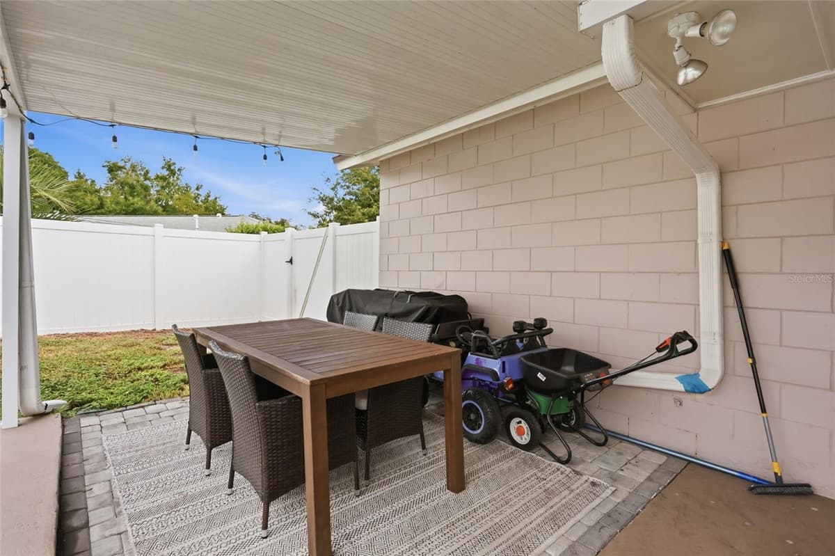 4 CARRIAGE HILL CIRCLE — photo 45 of 66
