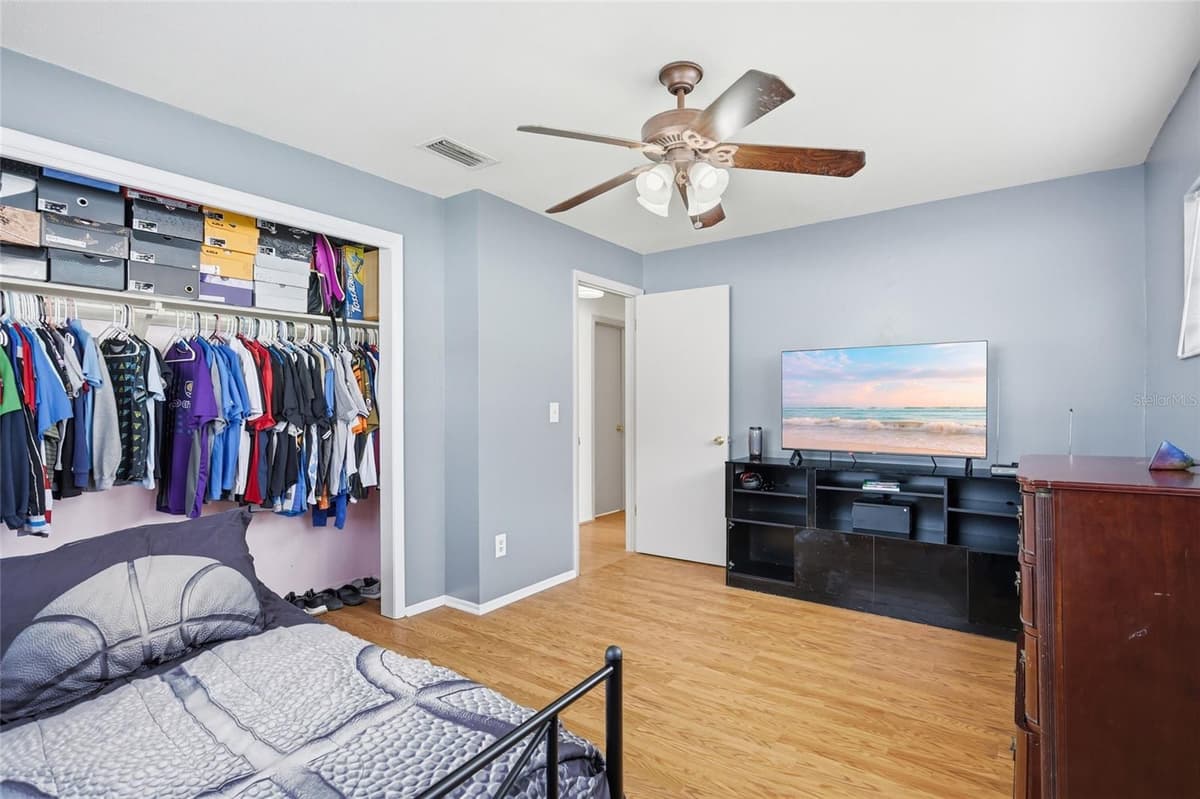 4 CARRIAGE HILL CIRCLE — photo 32 of 66