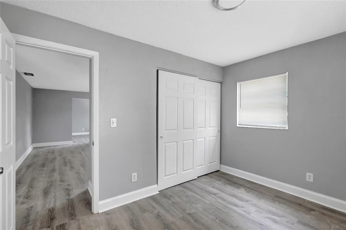 1615 SITKA STREET — photo 24 of 32