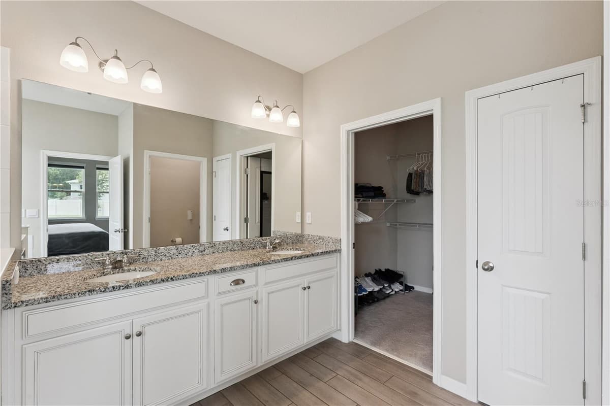 17954 HITHER HILLS CIRCLE — photo 8 of 34