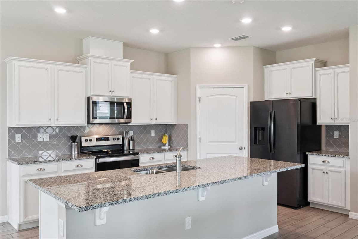 17954 HITHER HILLS CIRCLE — photo 19 of 34