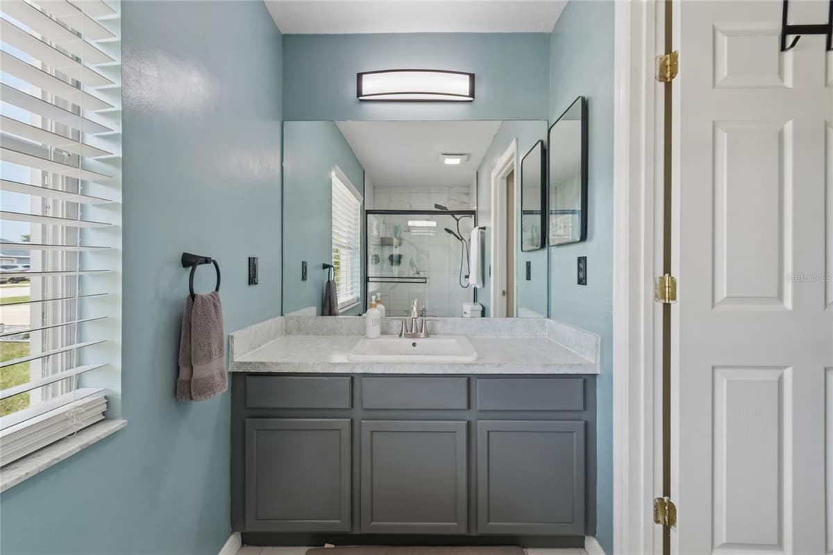 717 LA COSTA STREET — photo 17 of 46