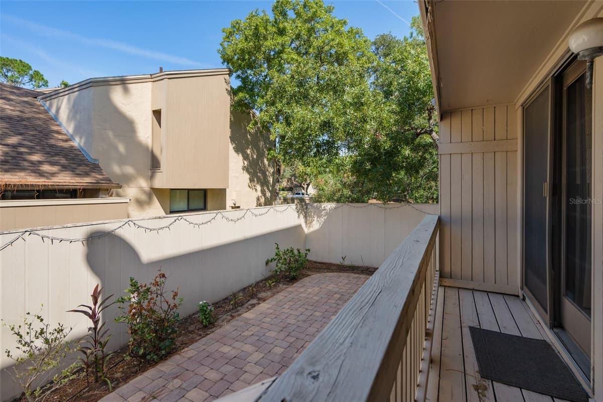 114 HIDDEN OAK DRIVE — photo 34 of 40