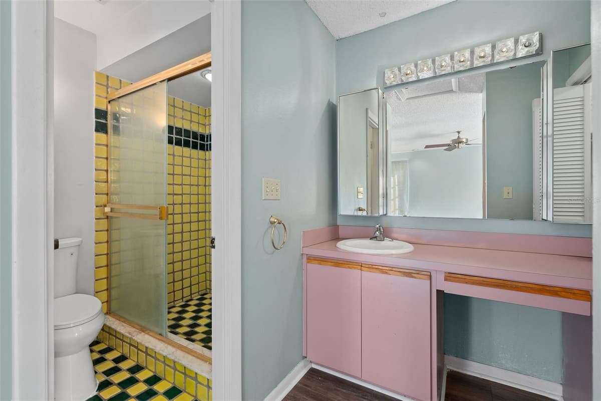 114 HIDDEN OAK DRIVE — photo 21 of 40