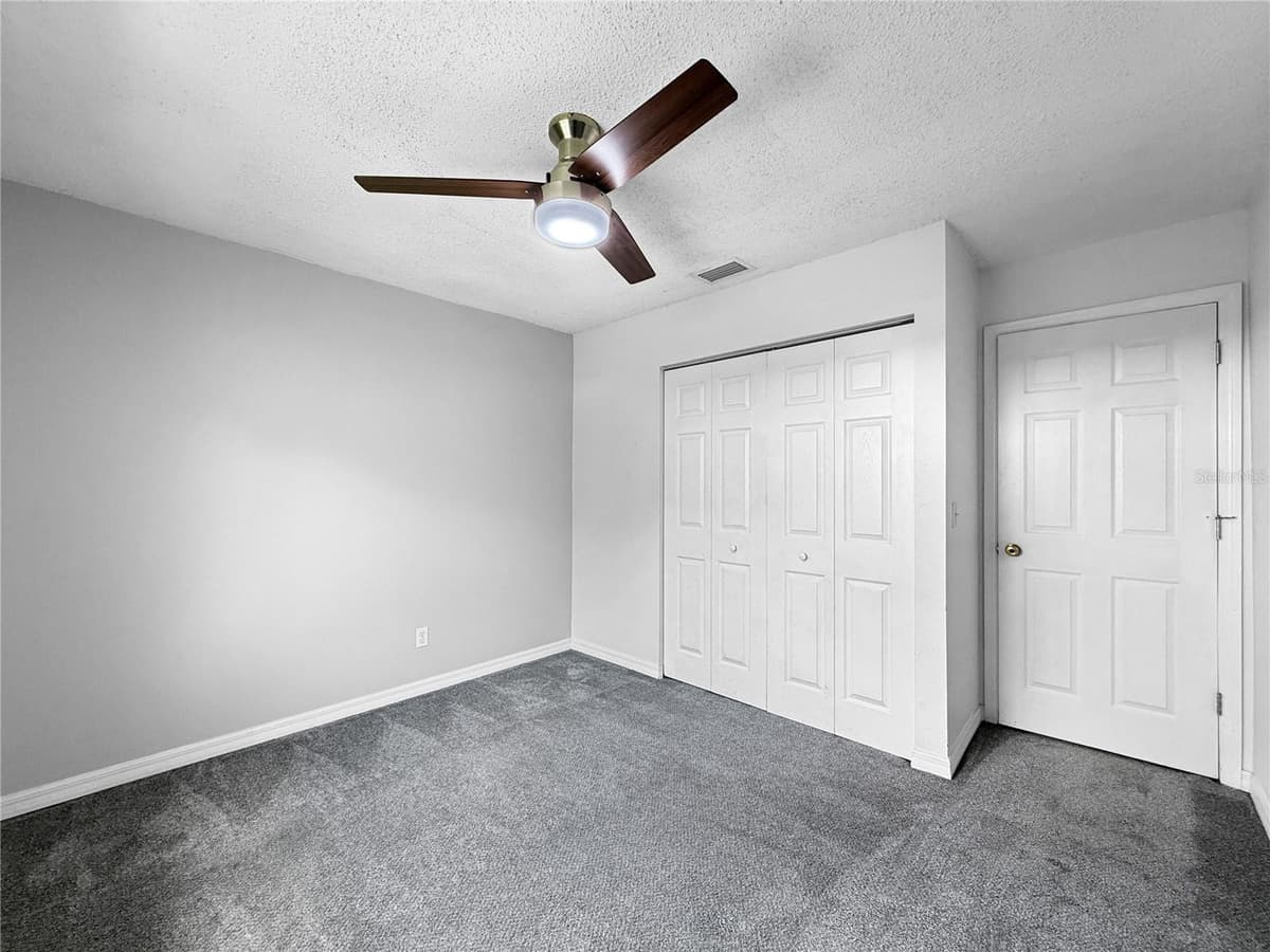 1583 REDWOOD AVENUE — photo 26 of 54